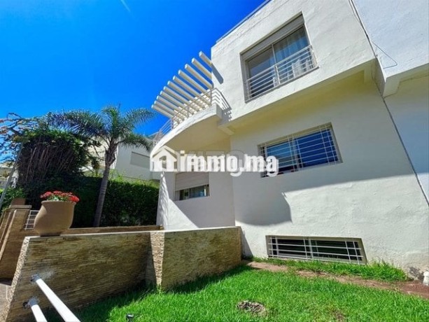 villa-de-600-m2-a-casablanca-big-2