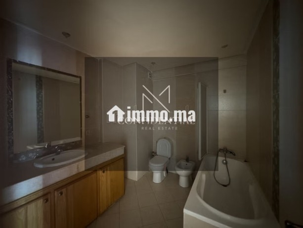 a-vendre-appartement-lumineux-sans-vis-a-vis-oriente-sud-2-chambres-big-11