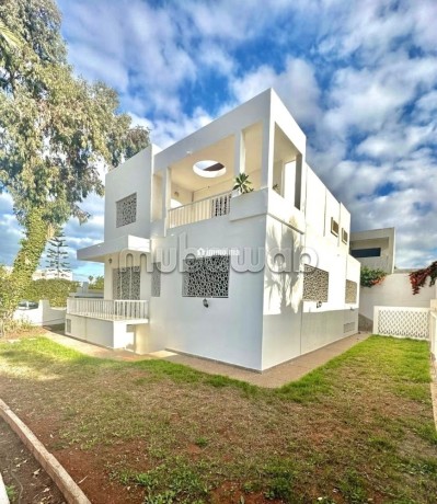 villa-refait-a-louer-a-cil-big-0