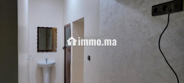 شقة سفلية واجهتين - Location Immobilier - Youssoufia - photo 6