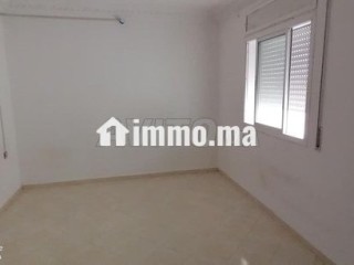 شقة للكراء قرب الجامعة بوخالف - Appartement à louer - Tanger