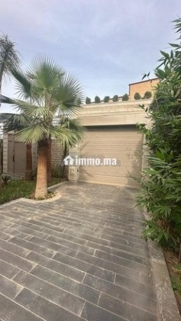 a-vendre-villa-moderne-avec-piscine-big-6
