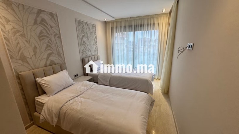 studio-neuf-a-cote-de-chikh-khalifa-big-7