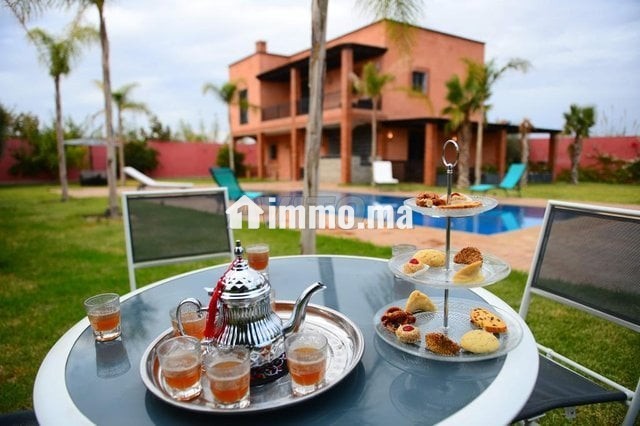 location-villa-par-nuitee-a-marrakech-big-0