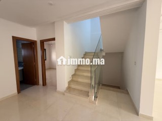 somptueuse-villa-a-vendre-a-ryad-toulal6-chambres-agreables