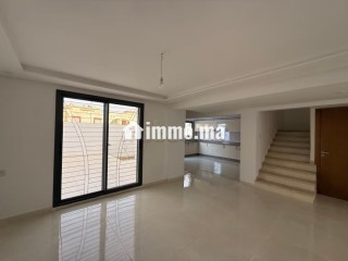 Somptueuse villa à vendre à Ryad Toulal.6 chambres agréables. - Villa à vendre - Meknes