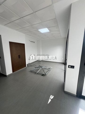 Bureau à vendre avec terrasse 69m² - Vente Immobilier - Kenitra - photo 4
