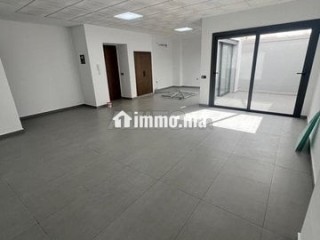 bureau-a-vendre-avec-terrasse-69m2