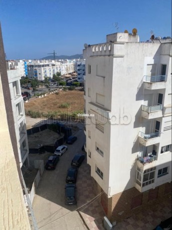 appartement-a-vendre-a-martil-superficie-65-m2-salon-traditionnel-marocain-residence-securisee-big-0