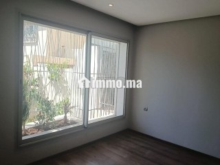 Studio prés de OCP vide neuf à louer - Appartement à louer - Casablanca