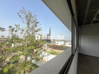 BOUSKOURA VENTE: Centre Commercial /Bâtiment Administratif - Bureau à vendre