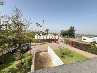 BOUSKOURA VENTE: Centre Commercial /Bâtiment Administratif - Bureau à vendre