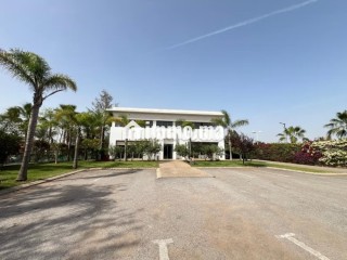 BOUSKOURA VENTE: Centre Commercial /Bâtiment Administratif - Bureau à vendre