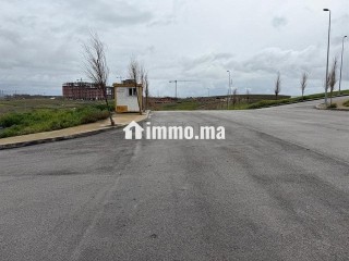 بقع أرضية للبيع مسلمة في تجزئة ملاك عيسى - Terrain à vendre - Tanger