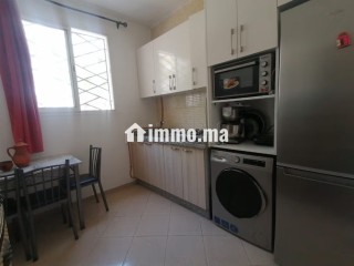 Bel appartement en location à Hay Salam.
Surface totale 55 m².
Bien meublé - Appartement à louer - Agadir