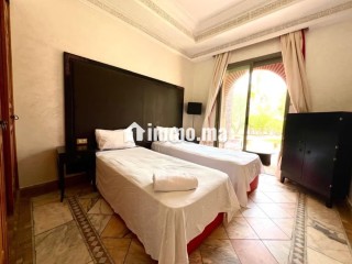 Très bel appartement TT RÉNOVÉ en location à Ennakhil Palmeraie. 2 chambres. Meublé - Appartement à louer - Marrakech