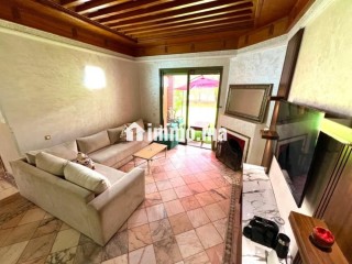 Très bel appartement TT RÉNOVÉ en location à Ennakhil Palmeraie. 2 chambres. Meublé - Appartement à louer - Marrakech