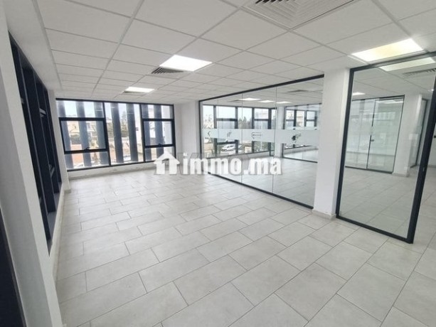 bureau-en-location-big-3