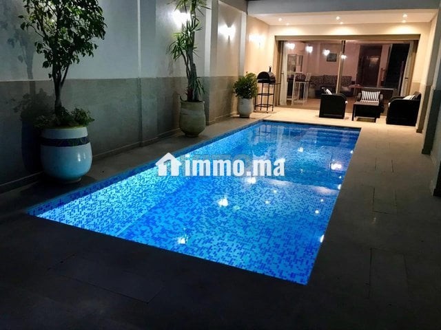 Une belle villa avec piscine pied sur mer - Location Immobilier - Temara - photo 1