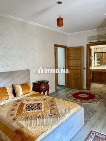 appartement-3-chambres-avec-piscine-a-ain-diab-big-18