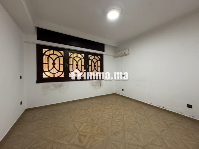 Villa à usage commercial à la location - Location Immobilier - Rabat - photo 5