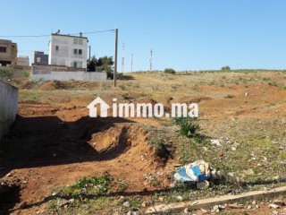 Joli terrain titré 388m2 pour villa - Villa à vendre