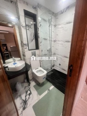 studio-a-louer-a-quartier-des-hopitaux-big-8