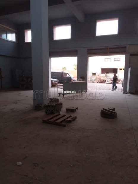 Hangar de Plus de 2 400 m² à Louer - Location Immobilier - Marrakech - photo 2