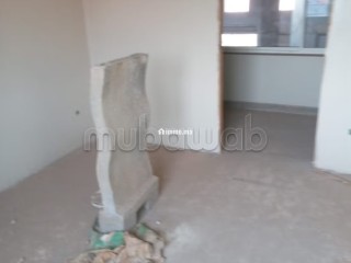 Hangar de Plus de 2 400 m² à Louer - Appartement à louer - Marrakech