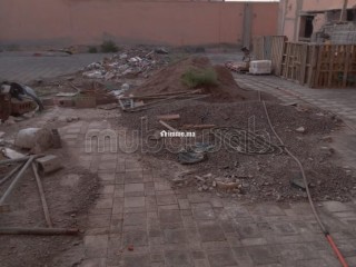 Hangar de Plus de 2 400 m² à Louer - Appartement à louer - Marrakech