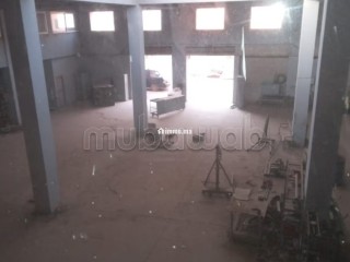 Hangar de Plus de 2 400 m² à Louer - Appartement à louer - Marrakech