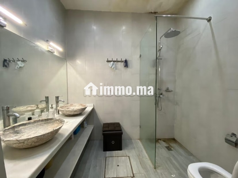 Vente riad avec 9 chambres à mouassine - Vente Immobilier - Marrakech - photo 3