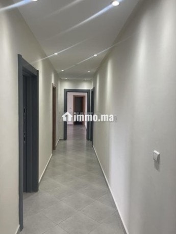 immeuble-en-plateaux-bureaux-a-louer-big-12