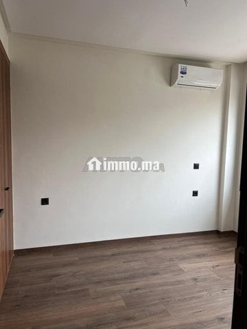 Studio neuf vide à louer à quartier Oasis - Location Immobilier - Casablanca - photo 5