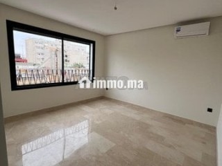 studio-neuf-vide-a-louer-a-quartier-oasis