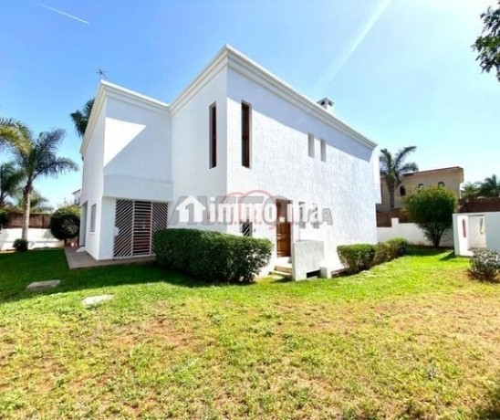 vente-villa-8-pieces-de-687-m2-a-casablanca-big-9
