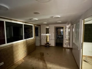 Local à Louer – Quartier Iberia - Bureau à vendre - Tanger