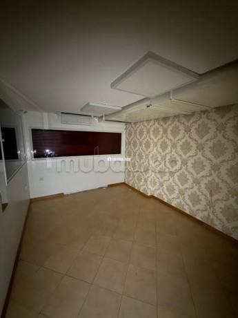 local-a-louer-quartier-iberia-big-14