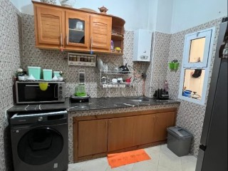 Location d'un appartement à Tanja Balia. 2 chambres. Salon traditionnel et porte blindée - Appartement à vendre - Tanger