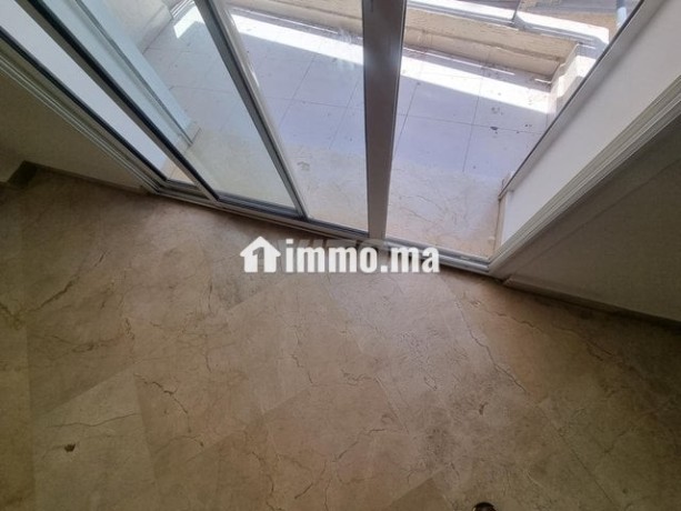 appartement-a-louer-131-m2-a-casablanca-big-18