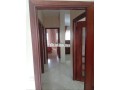 haut-standing-couple-directeur-inginieur-cadre-small-1