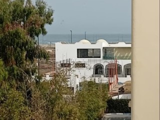 Vend appartement à Sidi Rahal. 3 belles chambres. Piscine, climatisation - Appartement à vendre