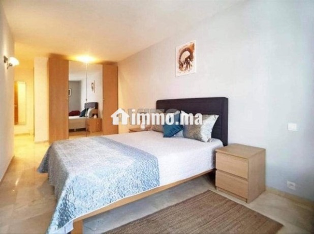 appartement-meuble-a-louer-120-m2-a-casablanca-big-3