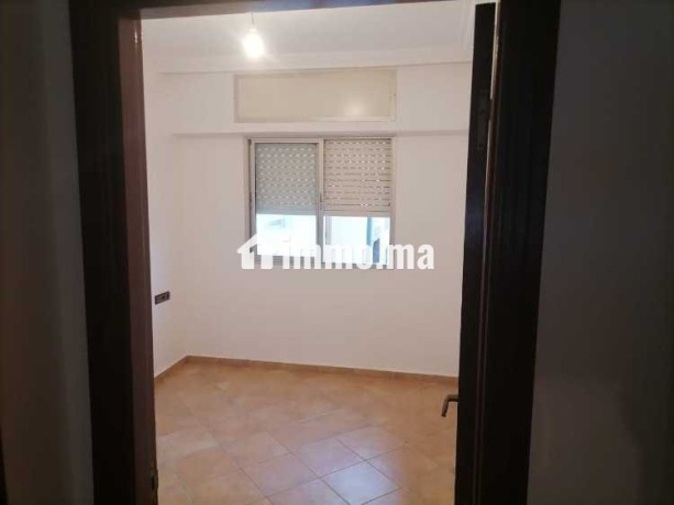 location-appartement-a-temara-big-5