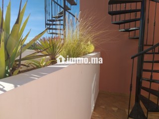 Appartement à l'achat à Saïdia. 2 grandes pièces. Meublé - Appartement à vendre