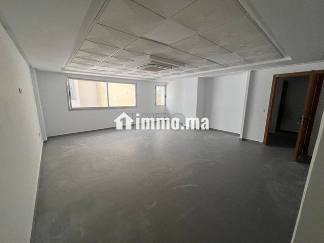Bureau duplex avec cour au Rez-De-Chaussée - Location Immobilier - Tanger - photo 4