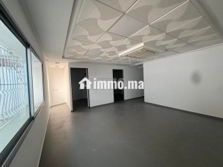 Bureau duplex avec cour au Rez-De-Chaussée - Bureau à louer - Tanger
