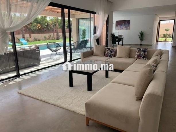 villa-jardin-piscine-privee-exceptionnel-big-1