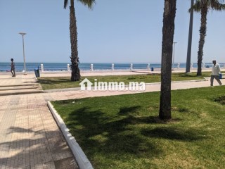 Superbe appartement à vendre à Corniche. 2 pièces. Bien meublé - Appartement à vendre