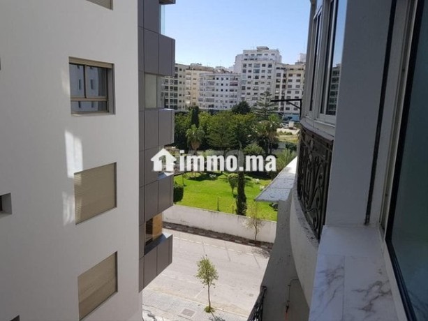 appartement-moderne-sur-la-corniche-tanger-big-4